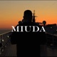 Miúda Single