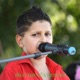 Išlo dievča lesami Single