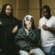 Discontinué feat Peeda Single