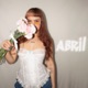 Abril Single