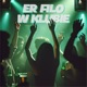 W klubie Single
