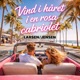Vind i håret i en rosa cabriolet Single