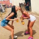 Ela parece lutador só sabe dar Golpe Single