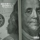 Mind of a Hustla feat Young Ea y Single