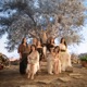 Tuz feat Ceylan Ertem Karsu Selin Sena Gül Safiye Öykü Dörter Eftalya Yağcı Chromas Single